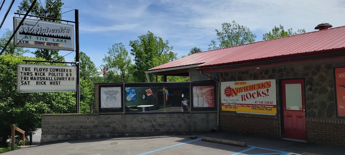 Novichenks Tailgaters Pub Ii